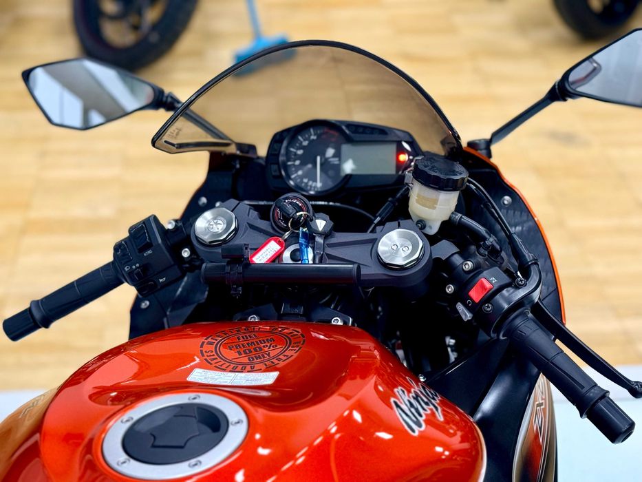 Kawasaki Ninja 636 ZX-6R - Мотосалон: 9 700 $ - Мотоциклы Киев на Olx