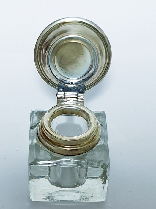 Tinteiro com armação em prata portuguesa estilo Arte Nova