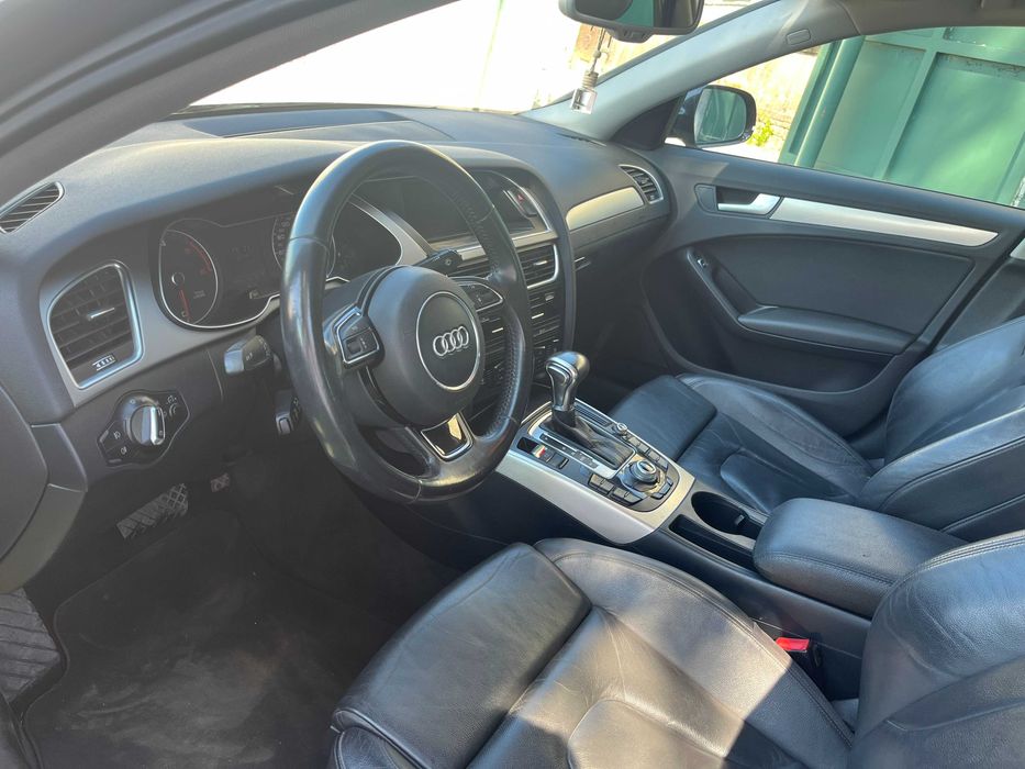 Audi A4 2.0Tdi S Line S Tronic