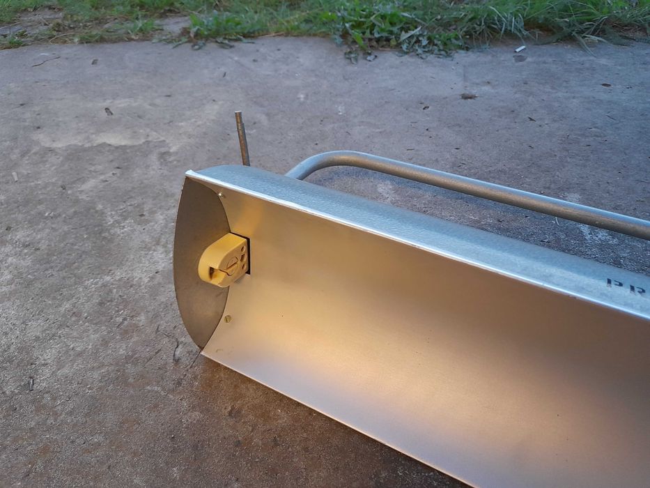 Stara lampa oprawa bakteriobójcza szpitalna PRL  LOFT