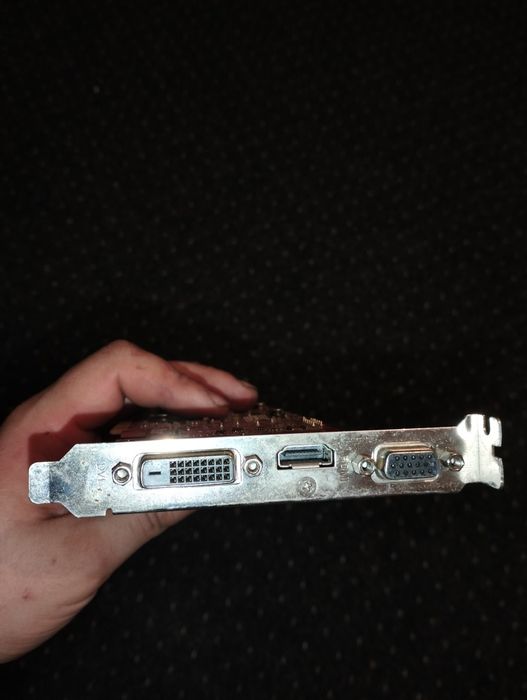Видеокарта Radeon R7 240 2048Mb ASUS