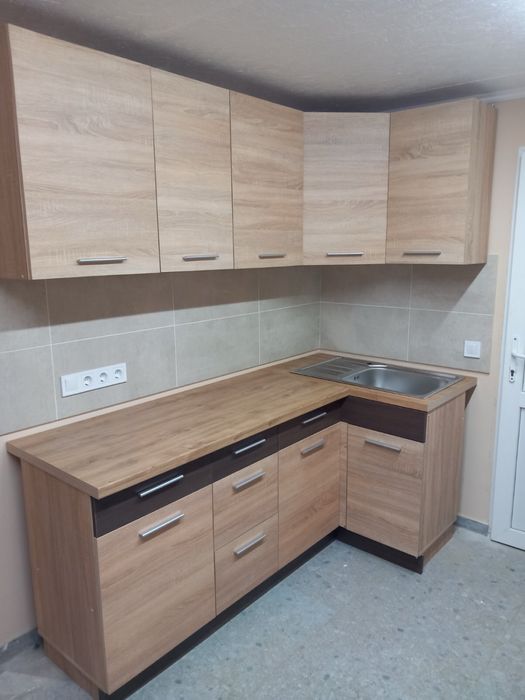 Кухня,тумба,мийка