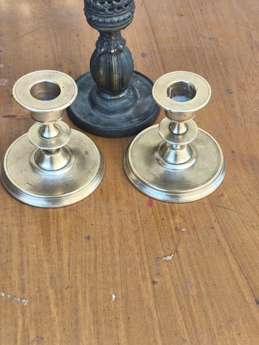 Подсвечник.         .