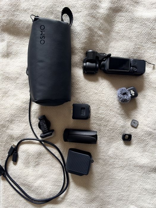 Kamera DJI Osmo Pocket 4 Creator Combo