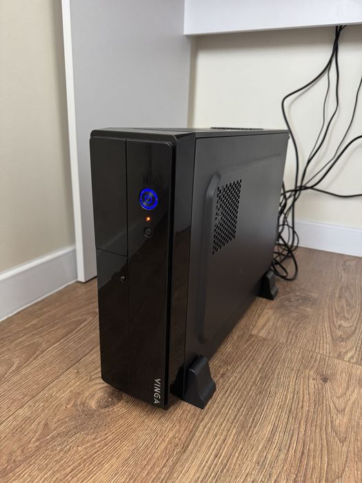 Комп’ютер з монітором Samsung 24” IPS, SSD, Windows 10 Pro