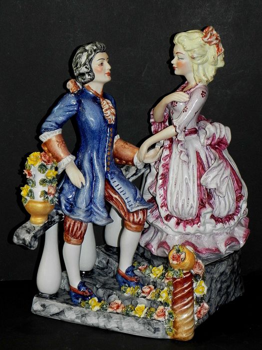 Roceram porcelana grupa figuralna "Romans", wysokość 41 cm
