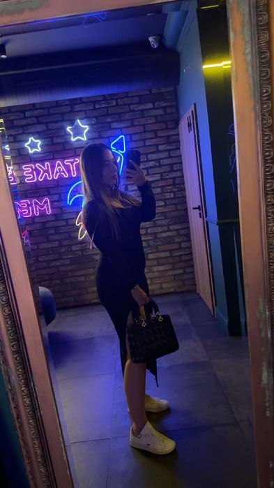 Masaż nogami na macie