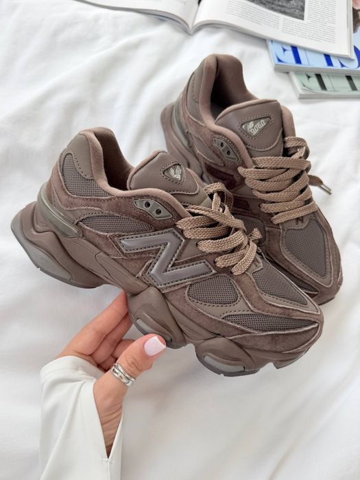 New Balance 9060 Chocolate жіночі кросівки ню беланс 9060
