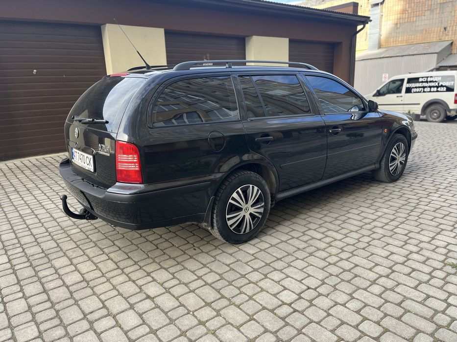 Skoda octavia tour 1.6 mpi