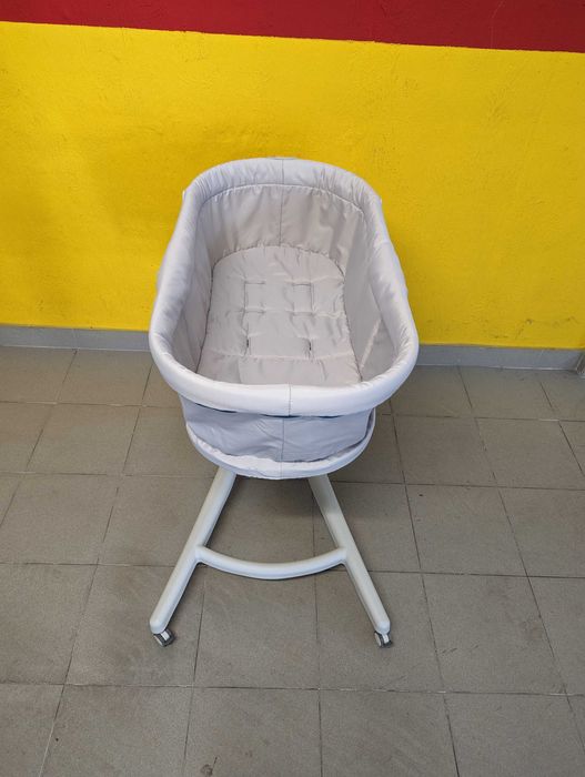 Chicco Baby Hug 4 em 1 como novo (com colchão e kit refeição)