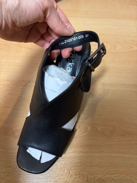 Босоніжки Braska, 37 р