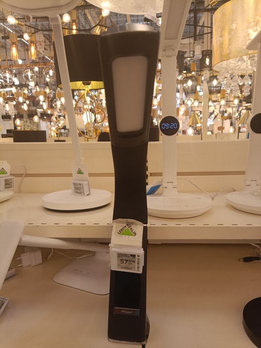 Candeeiro de Mesa LED