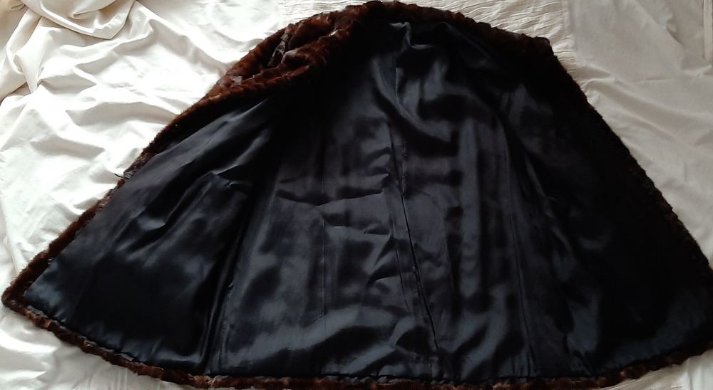 Naturalne futro z norek brązowych rozm 48