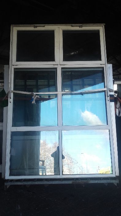 Witryna aluminiowa, przeszklenie, ściana 215x330