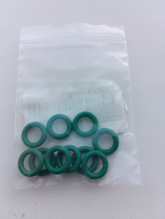 Продам гумові ущільнювачі