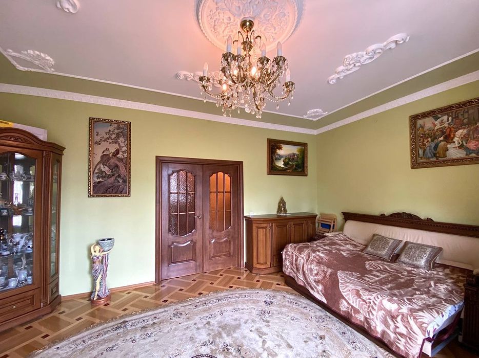 БЕЗ КОМІСІЇ Продаж 2 кім. квартира 82.2 м2 вул. Погулянка, м. Львів