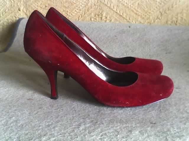 buty damskie letnie tzw."szpilki" 5 par calosc