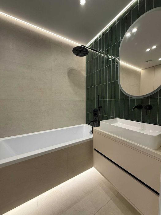 Добротна 2 кімнатна в центрі ЖК А5