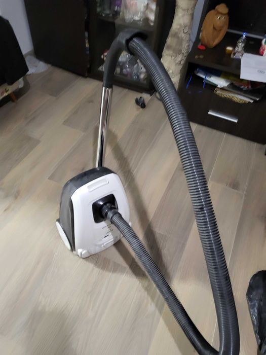 Пилосос: пилосос