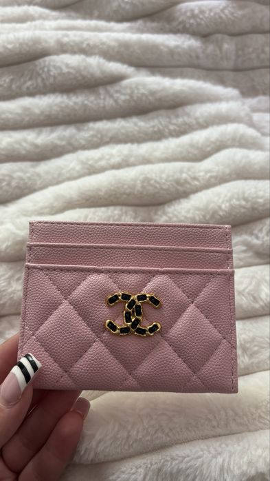 nowe etui na karty