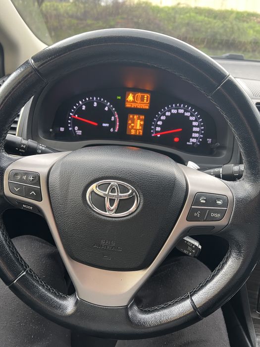 Totyota Avensis SW Luxury GPS disel