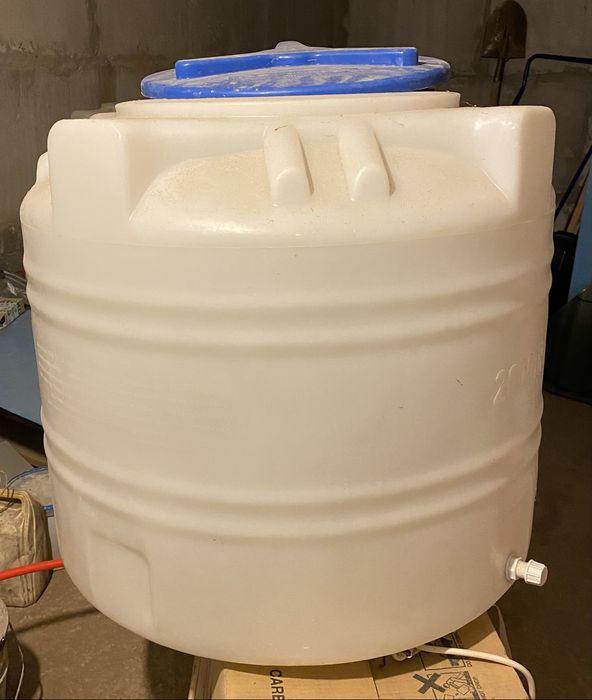 Ємність для води 200 л