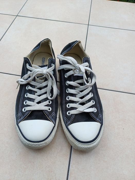 Convers чоловічи розмір EUR 42