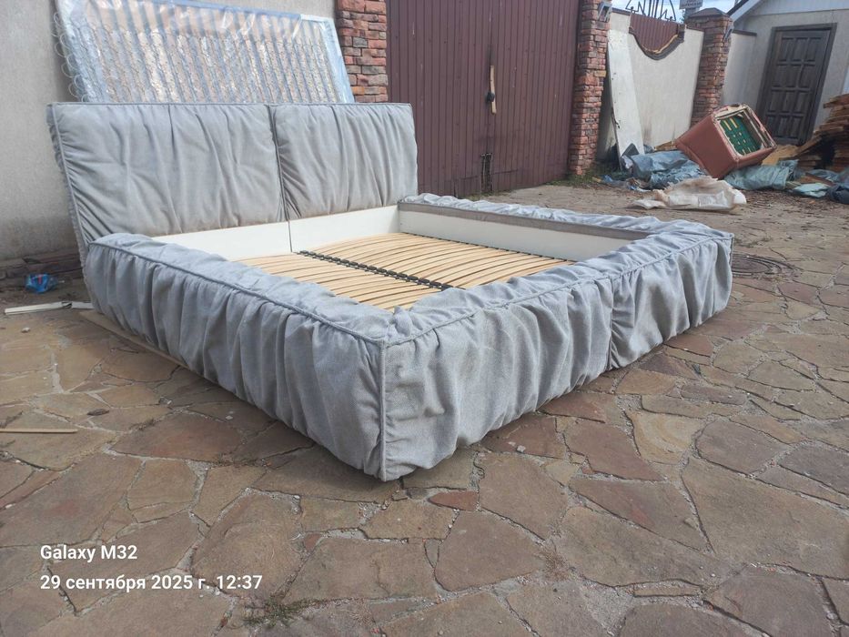 Самая модная кровать (лижко) Скала