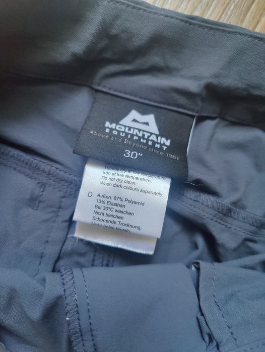 Шорти Mountain Equipment