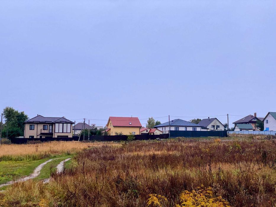 Пропонуємо для купівлі кутову ділянку 8 сот+20кВт в с.Шпитьки!