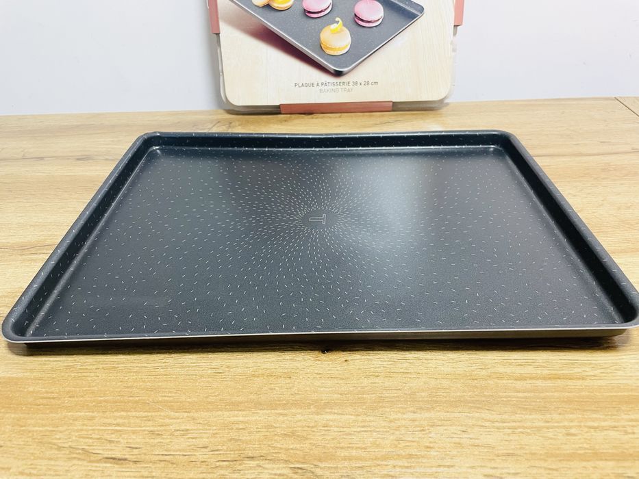 Klasyczna forma Tefal 28 x 38cm