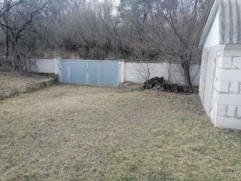 Продаж будинку та землі Богуслав с.Тептіївка.