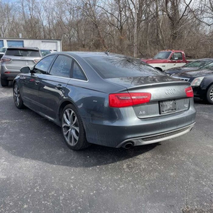 Audi A6      2014