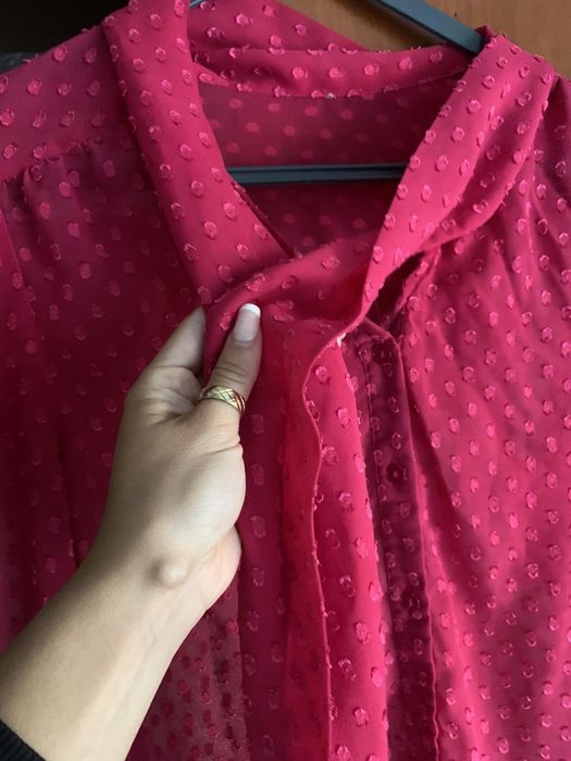 Blusa rosa com bolinhas e laço da Zara S