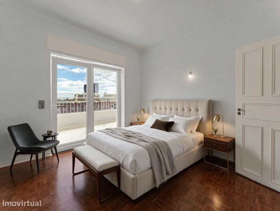 Penthouse T6 com Terraço de 131 m2 e Vista sobre Lisboa | Alvalade