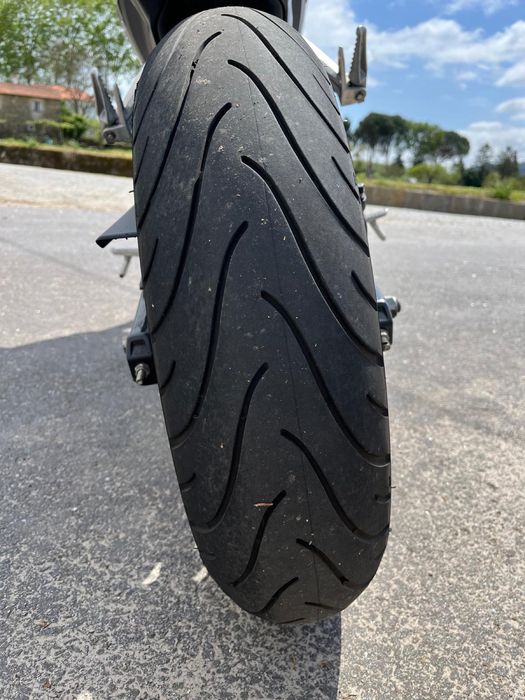 Honda cb 125 seminova