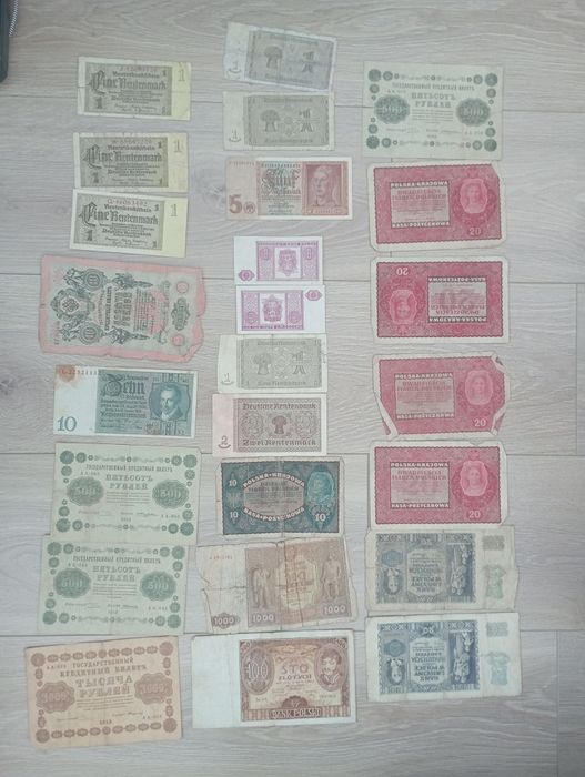 26 starych banknotów Ruble Marki Złotówki