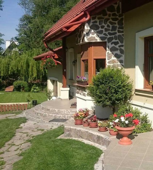 Łupek szarogłazowy elewacyjny 1-3 cm,  wysyłka kurierem