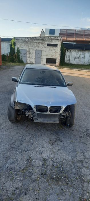 Продам  авто бмв е46 2300$,ТОРГ