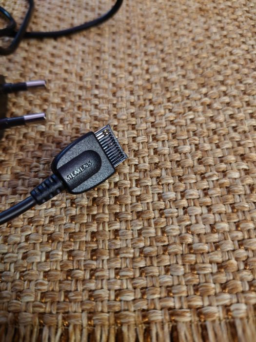 Зарядное устройство Siemens.