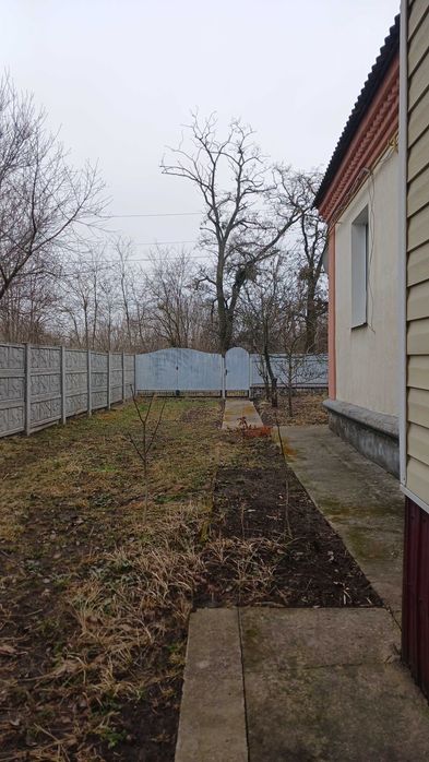 Продаж 1/2 будинку  в р-н Загребля(біля г-р-к”Хуторок”).