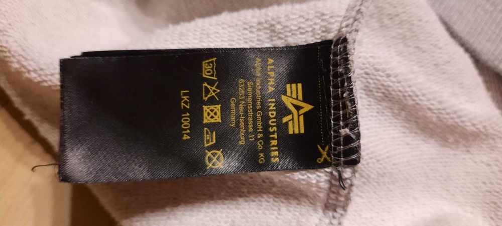 Męska bluza ALPHA INDUSTRIES r.S stan bardzo dobry