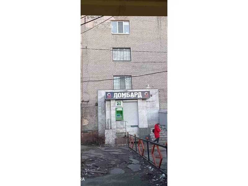 Комерційне приміщення 45 м² під магазин/офіс на вул. Калинова, 12