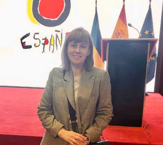 Репетитор испанского іспанської іспанська вчитель