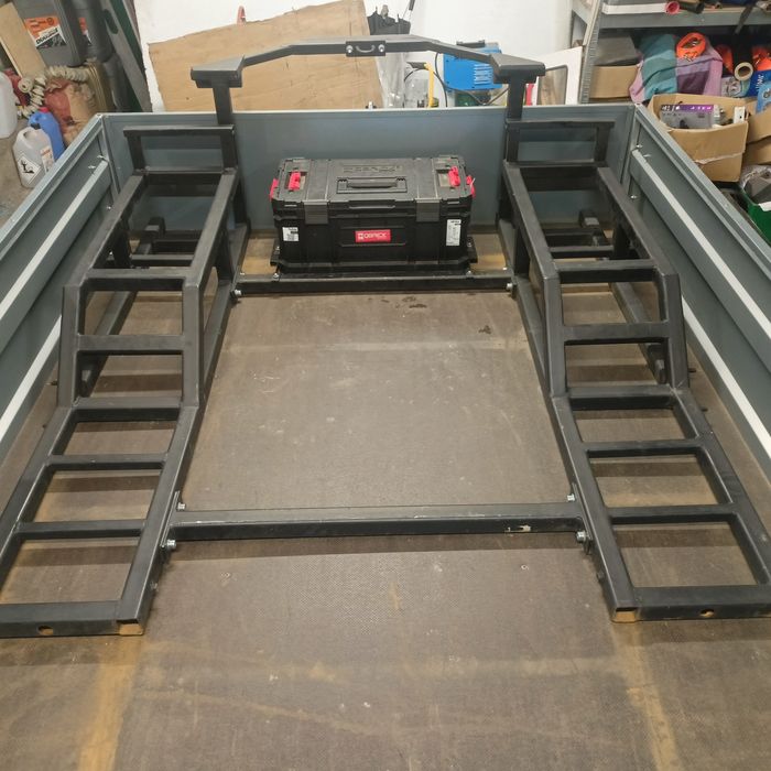 Platforma najazdy do przewozu quada