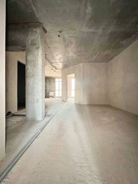 Продаж 2 кім квартира 74 м², Львів, Стрийська, переуступка