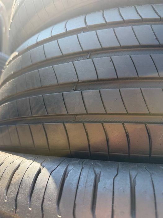 Пара 205/60R16 Michelin 2025p