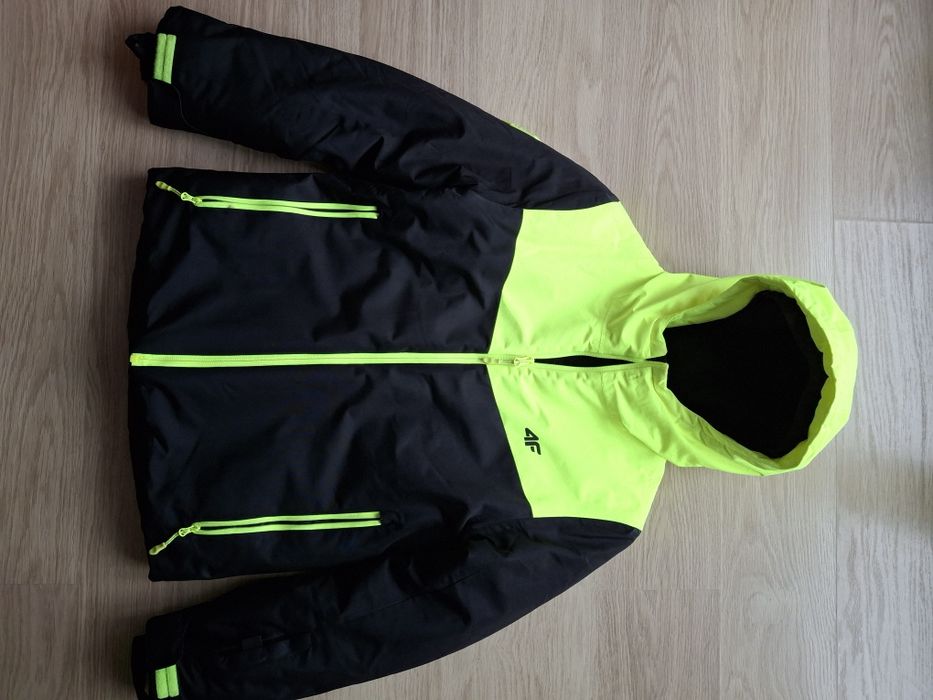 Kurtka narciarska chłopięca 4F 158 cm
