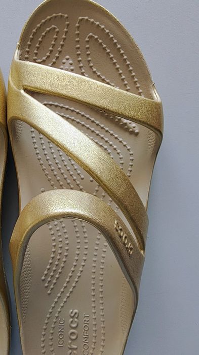 Klapki Crocs Cadee