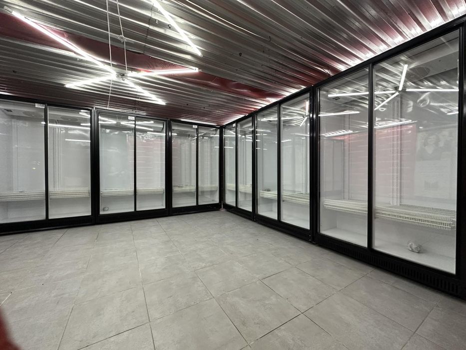 Вітрина холодильна шафа шкаф вітрини холодильні холодильник